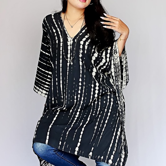 0128 / Black and White  Short Kaftan, Rayon Caftan - Picture 6 of 13